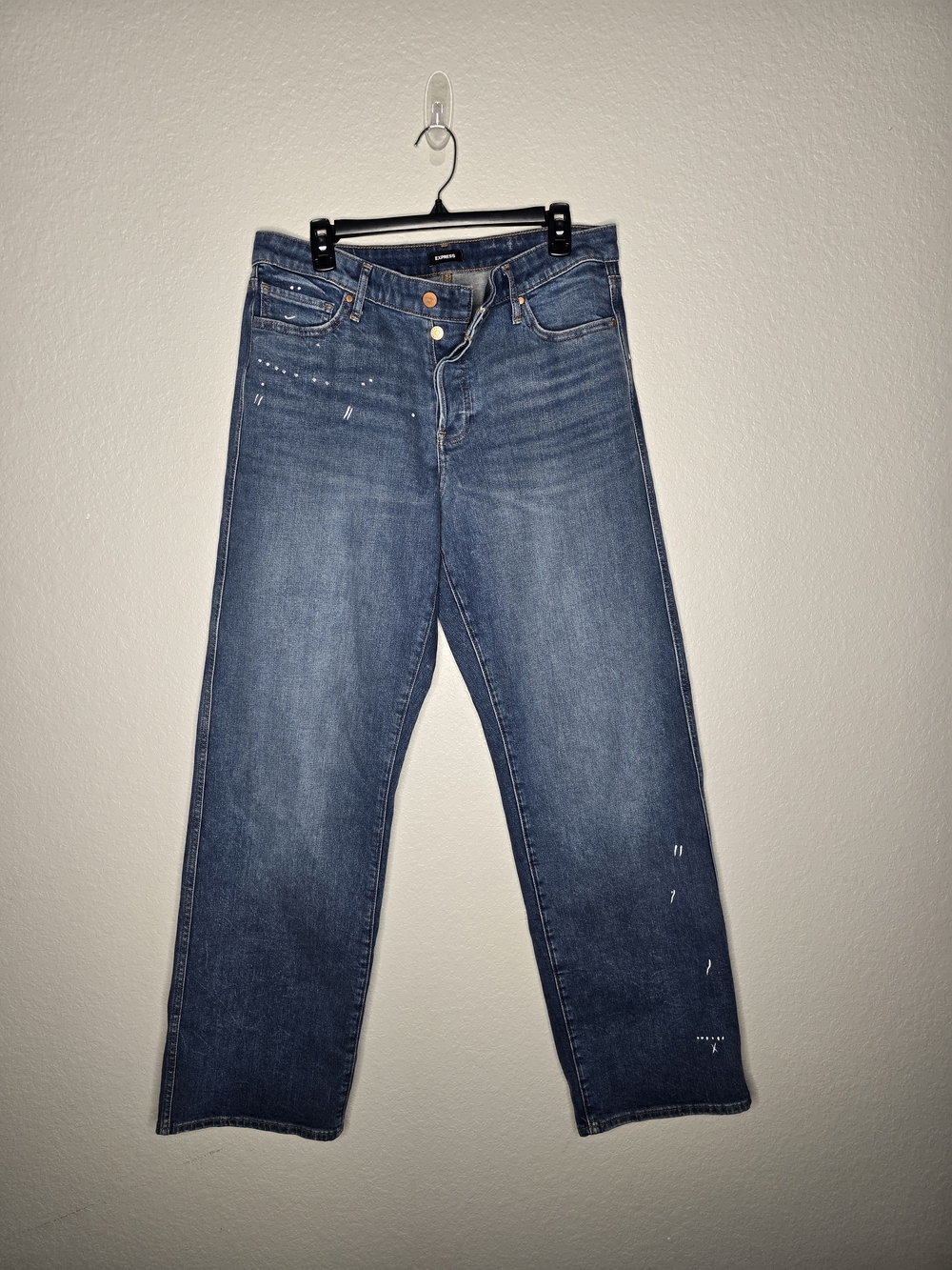 Express Relaxed Straight Low Rise Jeans Medium Blue 12R - Picture 2 of 4